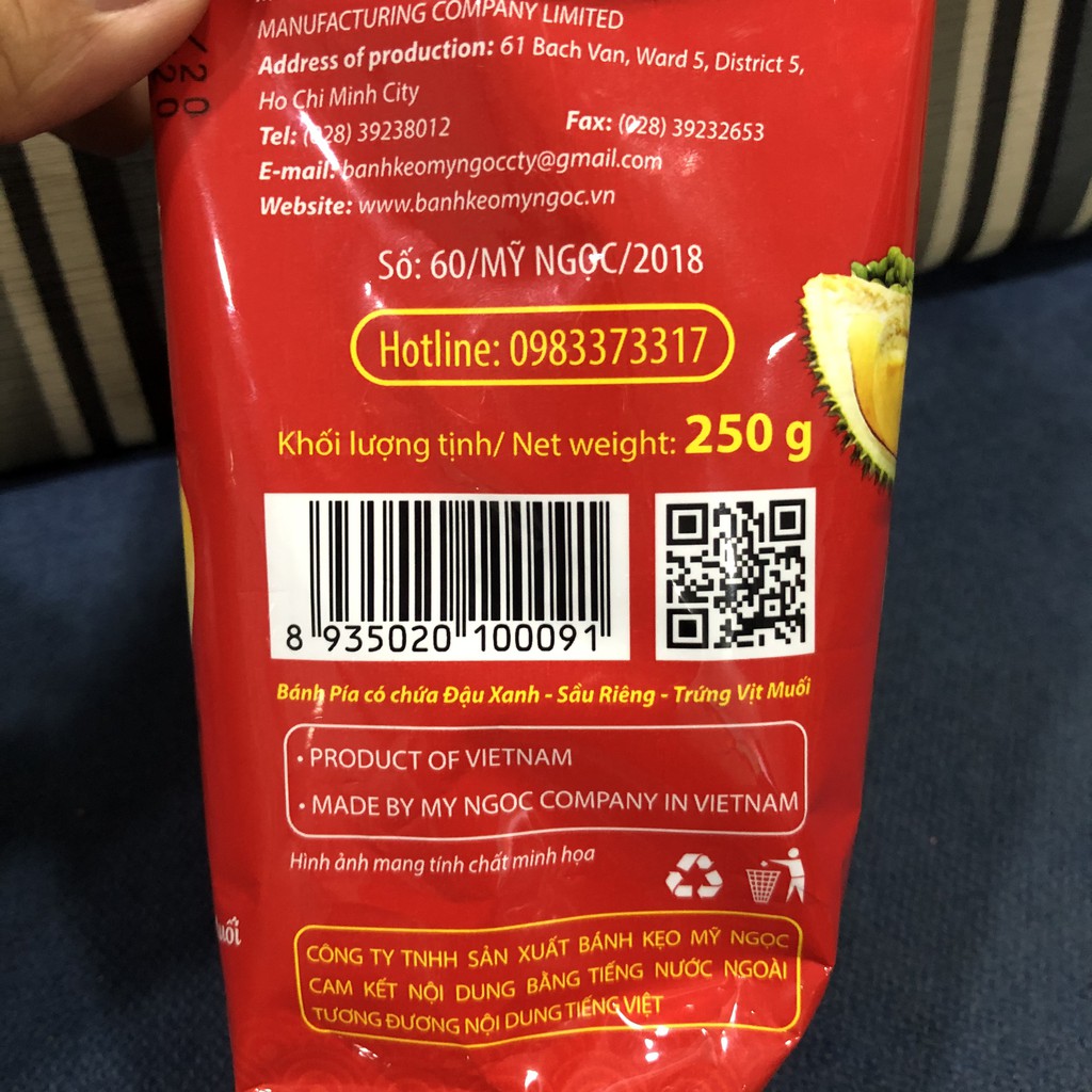 2 Cây x 04 cái  Bánh pía sầu riêng trứng muối Mỹ Ngọc