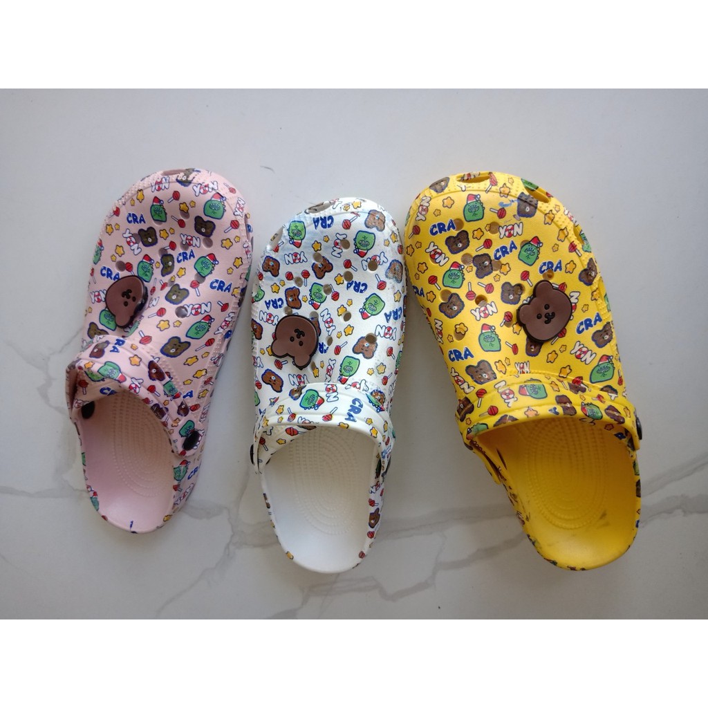 JY210 Dép sục kèm sticker gấu nhỏ -