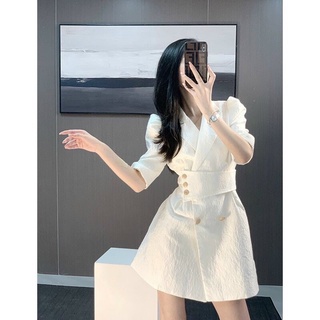 Đầm gấm trắng nút eo đi làm, dạo phố thanh lịch