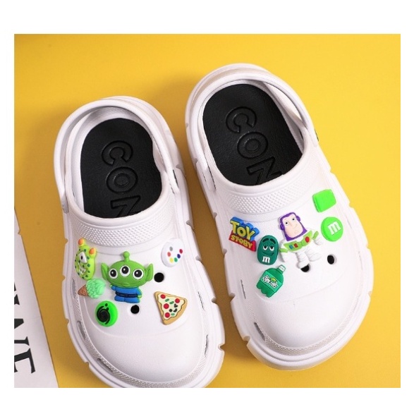 DÉP SỤC BÁNH MÌ , SỤC CROSS CHO BÉ TẶNG KÈM NHIỀU STICKER NGẪU NHIÊN