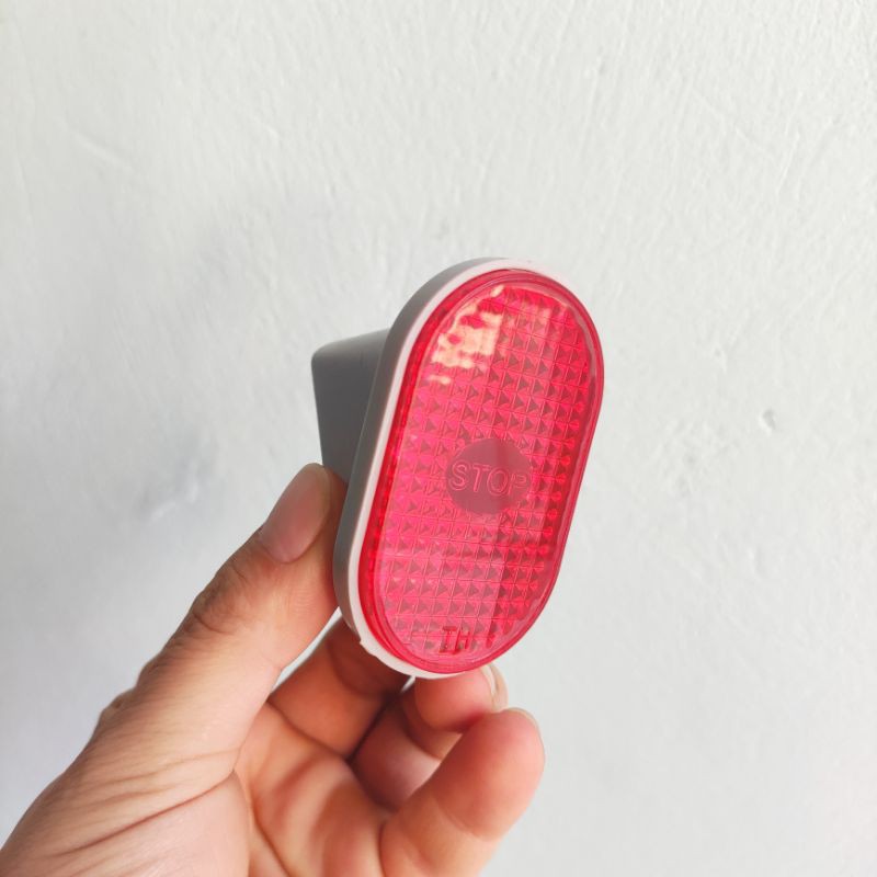 Đèn phản quang xe đạp phía đuôi sau xe đạp