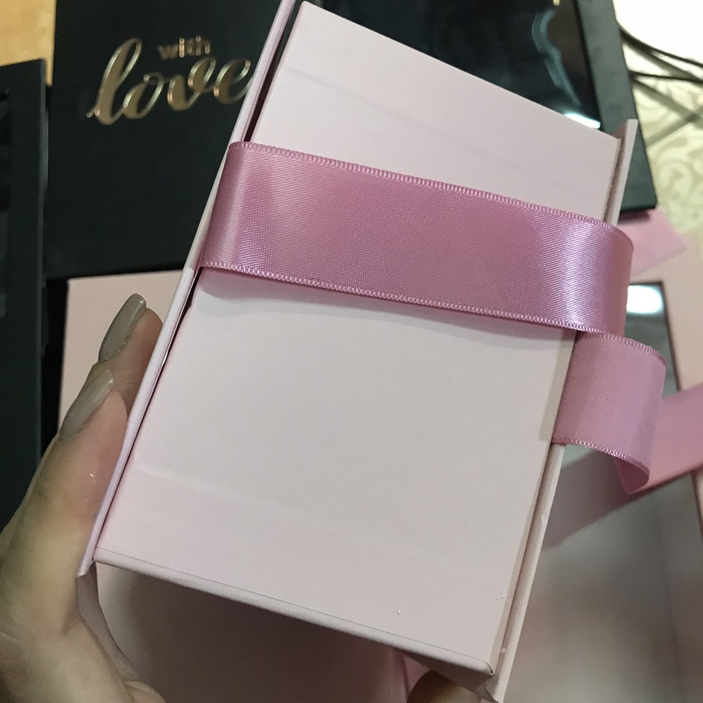 HỘP SON MICA NẮP GẬP  HỒNG BABY. ĐỰNG SON SIÊU XINH | BigBuy360 - bigbuy360.vn