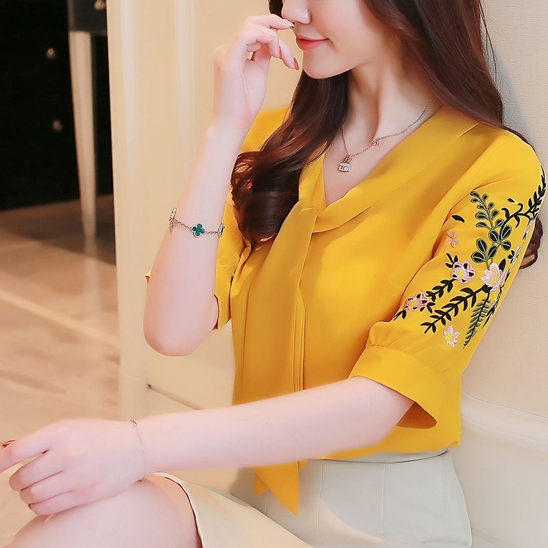 Áo Chiffon Nữ Tay Ngắn Cổ Chữ V Thêu Hoa | BigBuy360 - bigbuy360.vn
