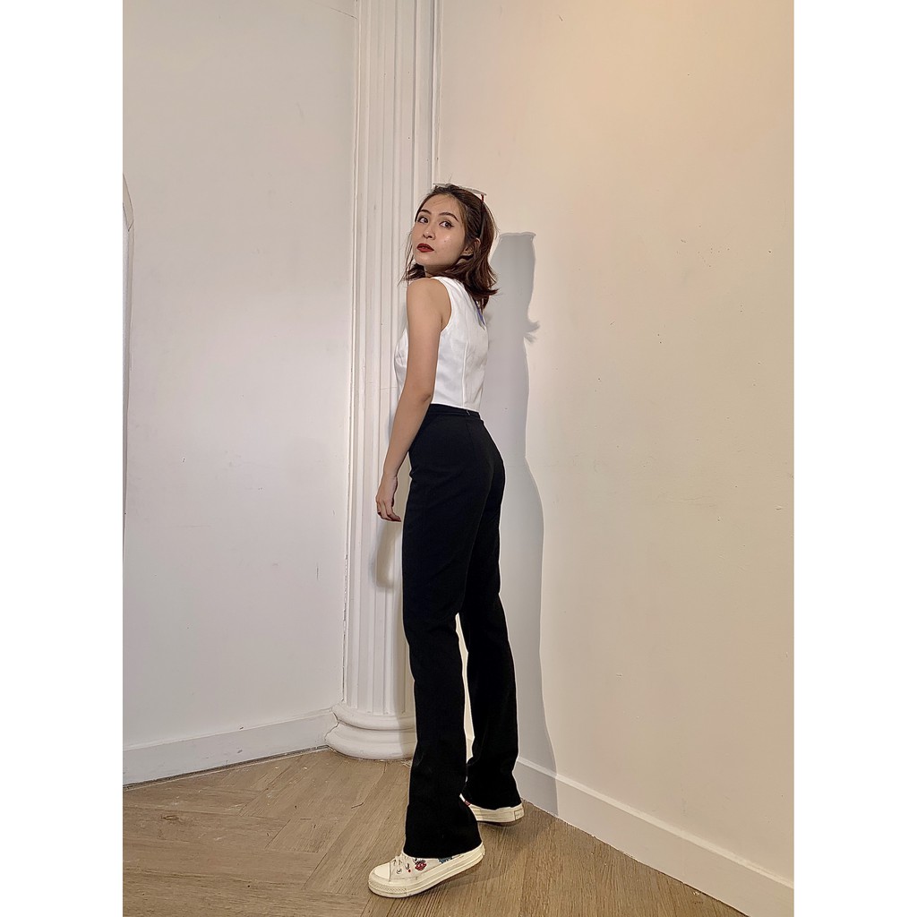 Anniegals - Áo gile trắng cài nút - Button Sleeveless Top