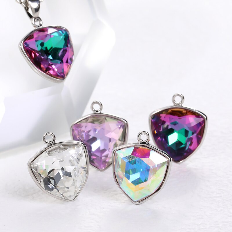 Vòng cổ Mặt Kính Đính Đá Lấp Lánh Kèm Móng Vuốt Đồng