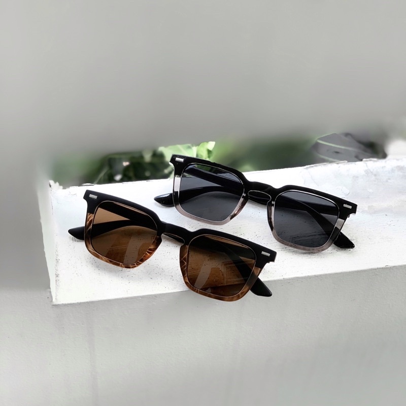 Kính Mắt Nam Nữ AHSTOREE Mắt Vuông Chống UV400 dáng cơ bản dễ đeo màu sắc thời trang