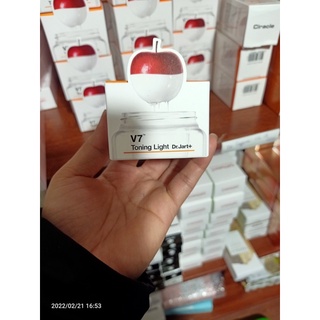 Kem V7 Toning Light Dr. Jart+