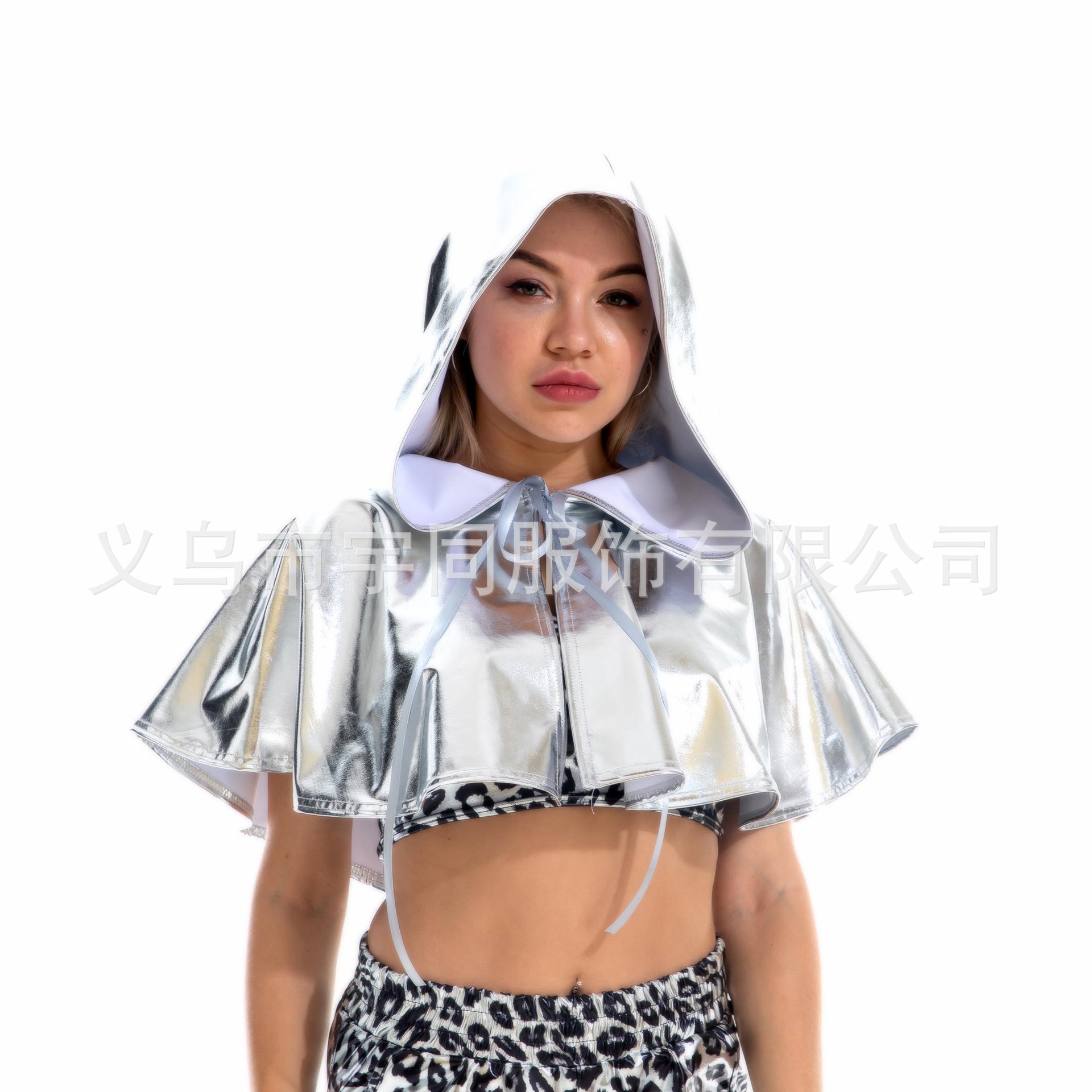 (MỚI) Áo choàng hóa trang ma cà rồng | BigBuy360 - bigbuy360.vn