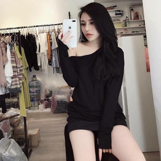 Áo thun lệch vai 2 màu đen trắng