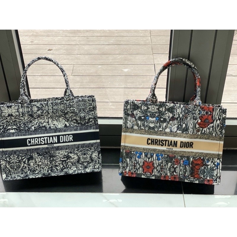 Túi xách Dior book tote thổ cẩm hoạ tiết mới beo báo size 36 40 (Tặng kèm khăn)