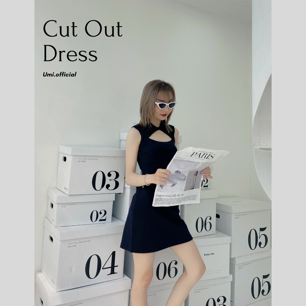 Umi - Đầm Cut Out Ngực