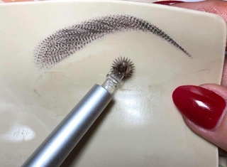 Con lăn điêu khắc tạo hạt Ombre