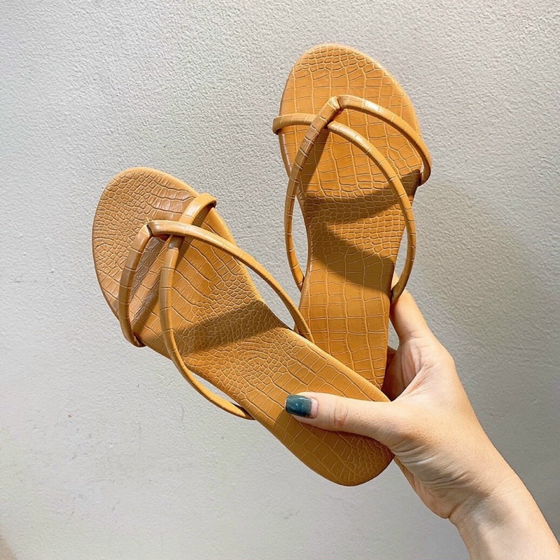 dép lê dây đan xỏ ngón