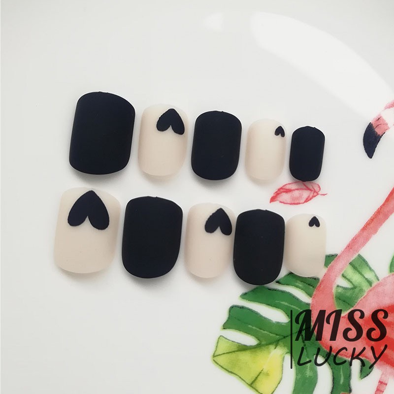 ❤HHN-VN 24Pcs Summer Black Love Heart Print Fake Nails Detachable Press On Nails Square Head Matte F