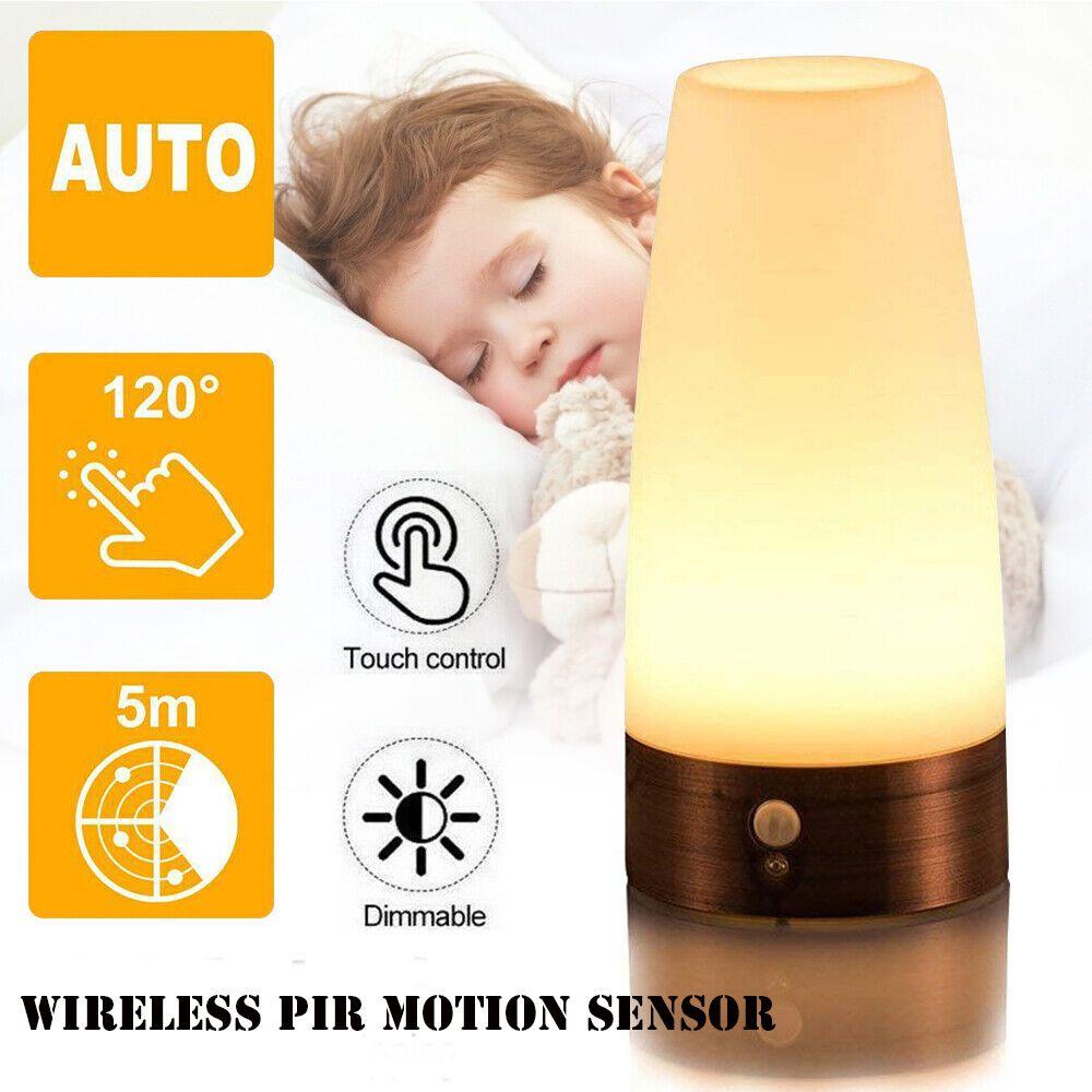 Đèn LED Để Bàn Cảm Ứng Ánh Sáng Ban Đêm