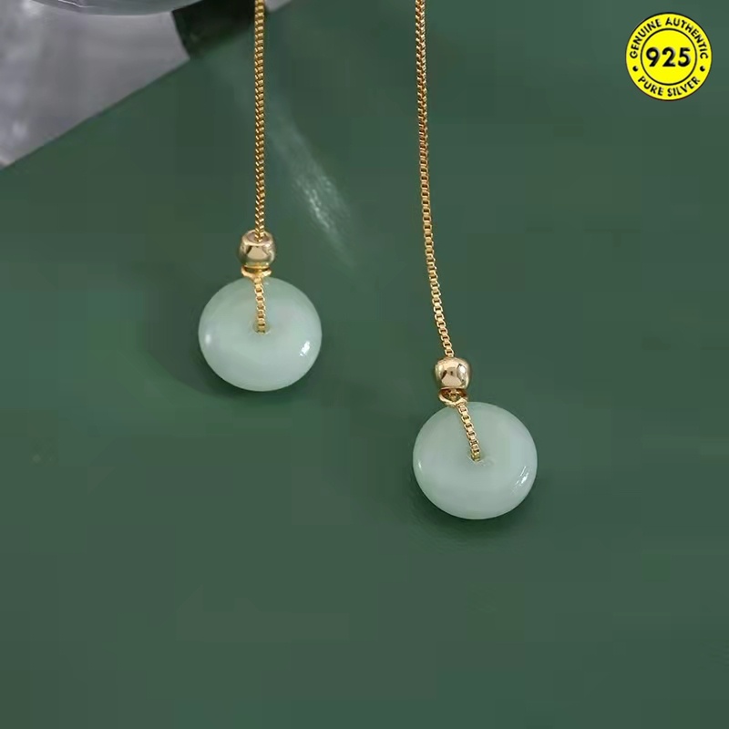 Hoa tai dáng dài đính ngọc bích phối tua rua thời trang cho nữ