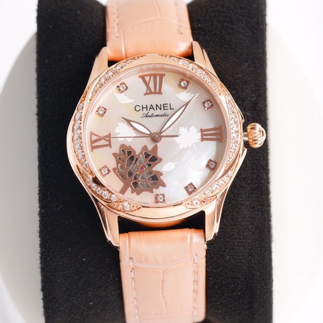 Đồng hồ cơ nữ Chanel - Dòng trang sức, được trang bị bộ máy cơ bằng vàng nguyên bản của Citizen. Kích thước 35mm