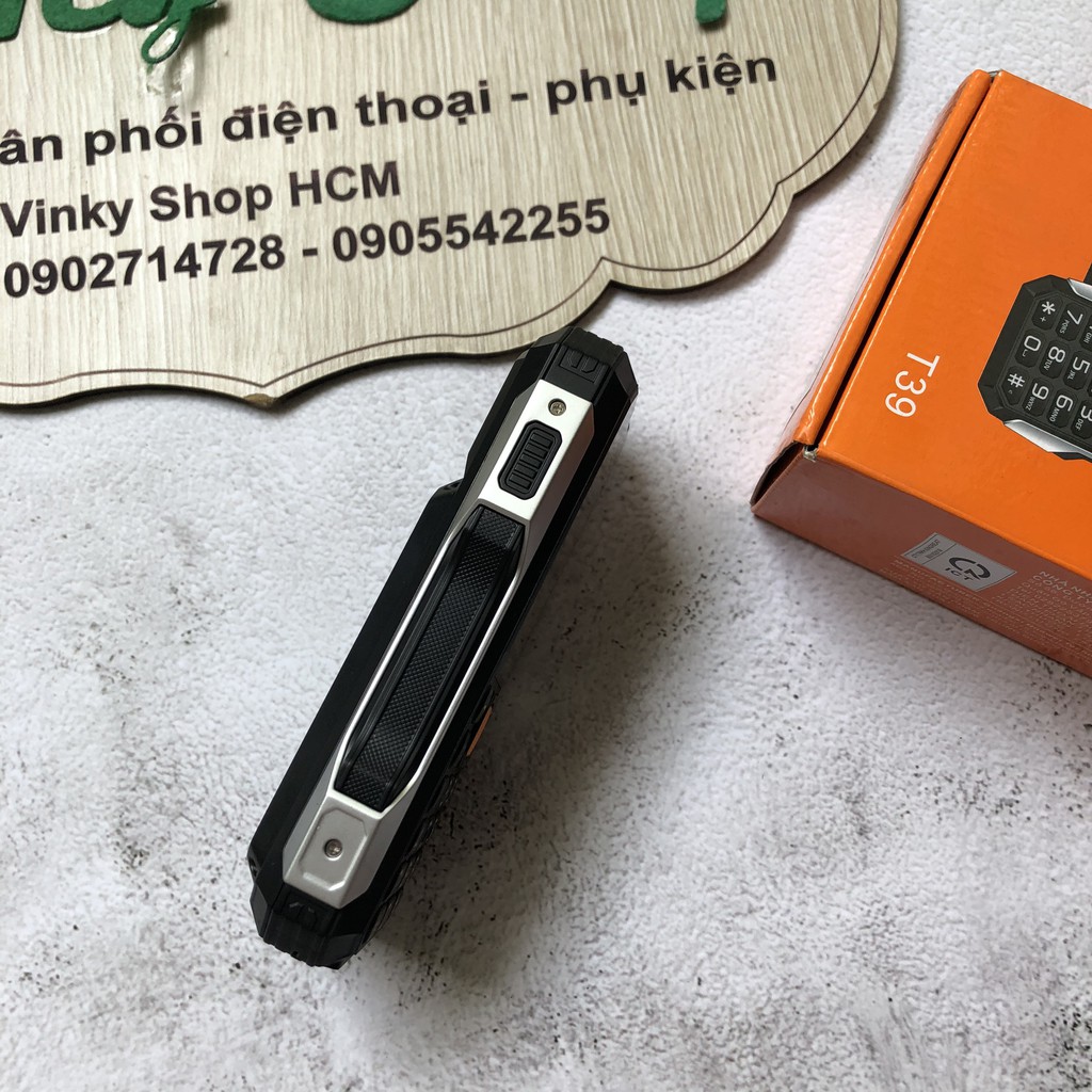 Điện Thoại Pin Trâu Kingreat T39 ( 4500 mAh ) Loa Khủng Đèn Pin Siêu Sáng Kiêm Sạc Dự Phòng SHIP GRAB