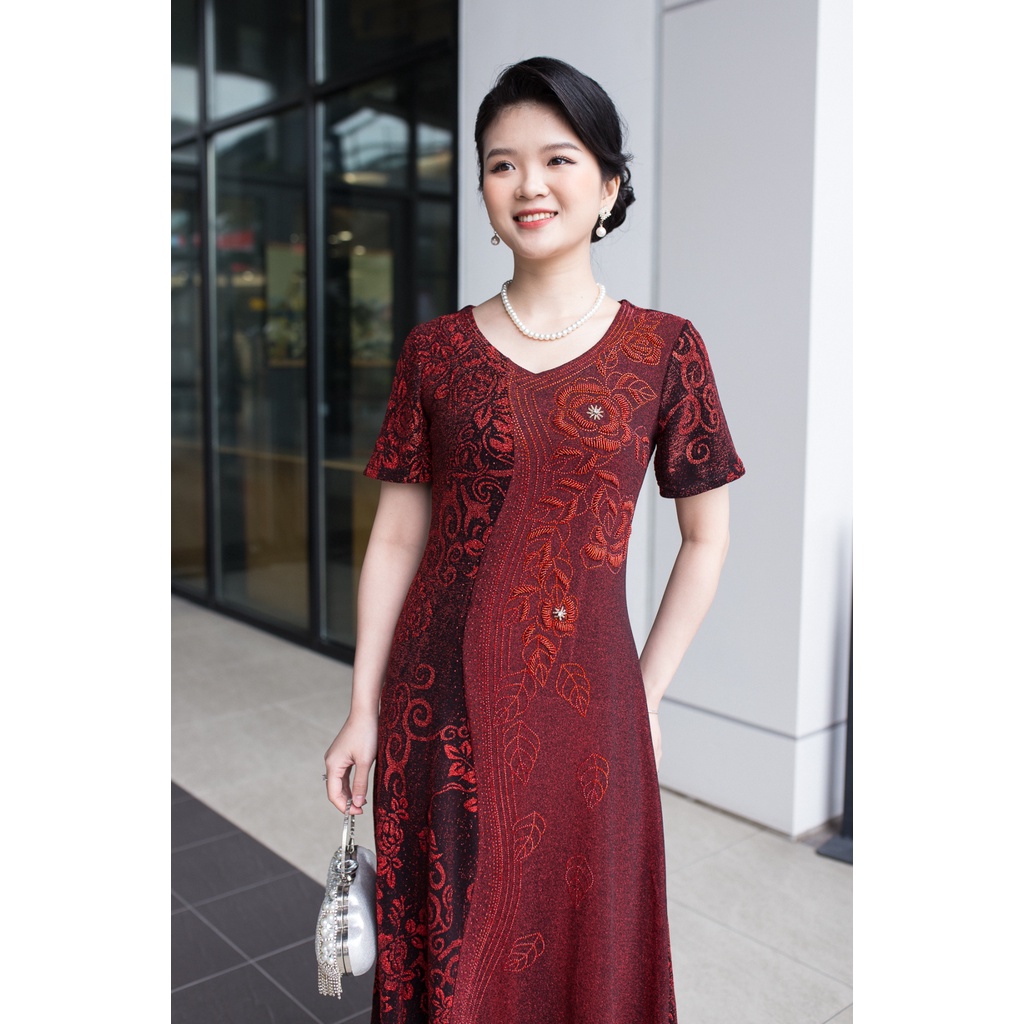 Váy đầm trung niên Ladyshop thời trang nữ đi tiệc sang trọng lấp lánh kết hoa dây cao cấp TK698 | BigBuy360 - bigbuy360.vn