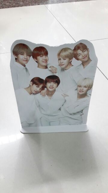 Standee bts 45k nhận làm theo yêu cầu