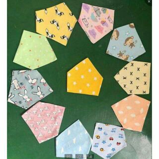 Yếm cotton màu có khuy bấm