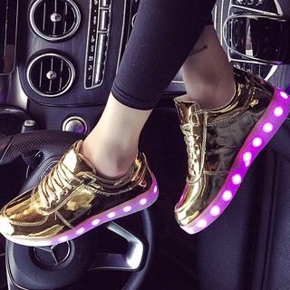 GIÀY PHÁT SÁNG 7 MÀU VÀNG BÓNG