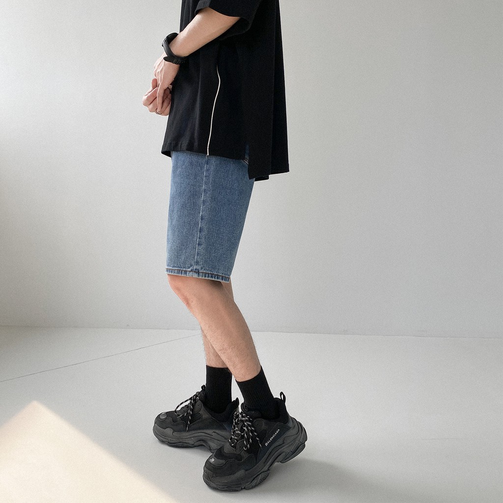 Áo thun nam unisex đơn giản màu đen trắng form rộng giống hình