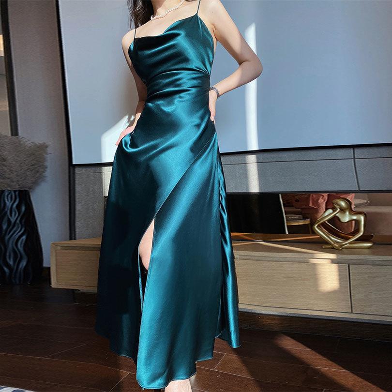 Đầm satin Dáng Dài Màu Xanh Lá Nhạt Cao Cấp Phong Cách Pháp Sang Trọng Thời Trang Cho Nữ