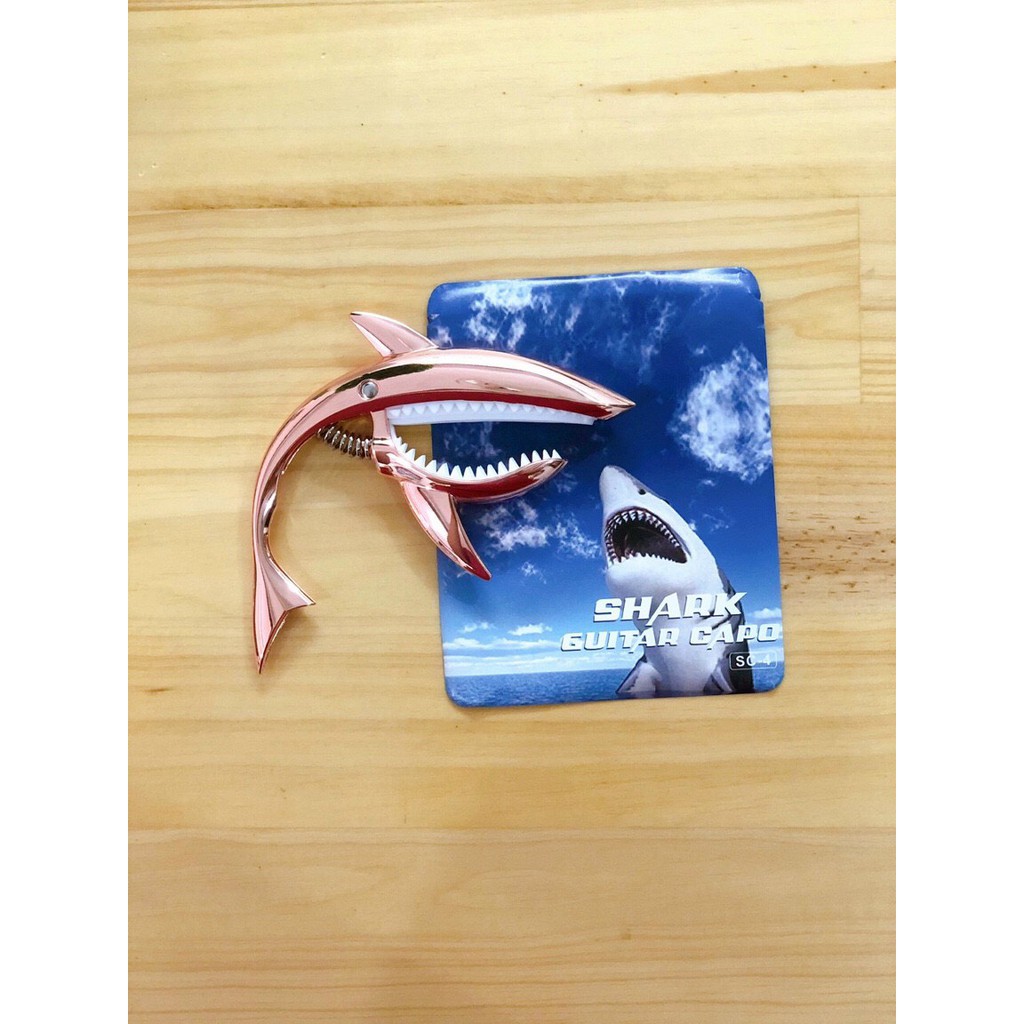 Shark Capo guitar cá mập SC4 (chính hãng có logo hãng Giant)