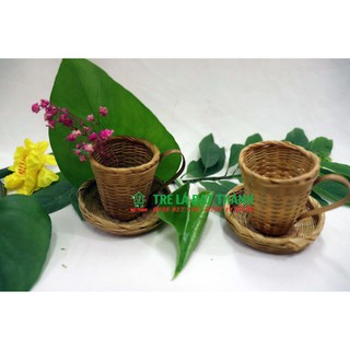 Giỏ tre đan hình cái ly, chụp hình decor