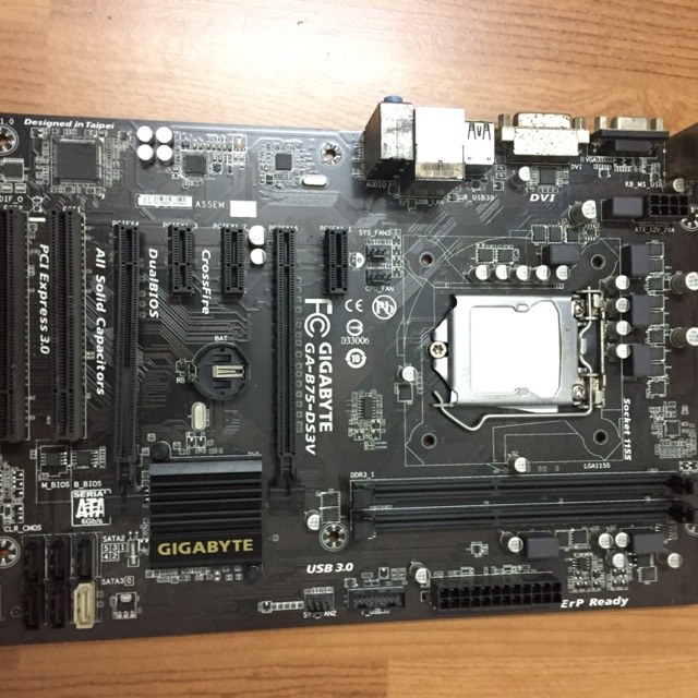 Main GIGABYTE B75- DS3V