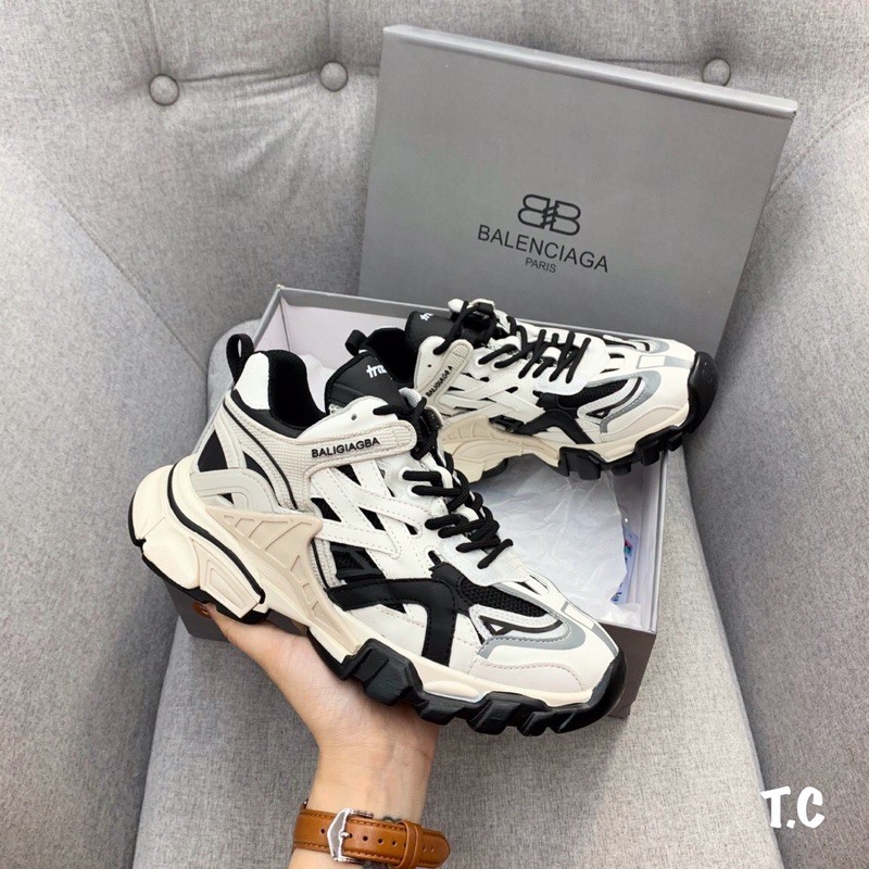 Giày thể thao balen new fullbox