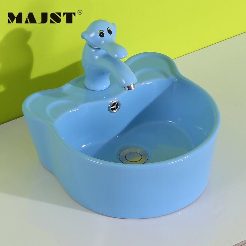 Chậu rửa tay tai gấu trẻ em, Lavabo tai gấu trẻ em MAJST