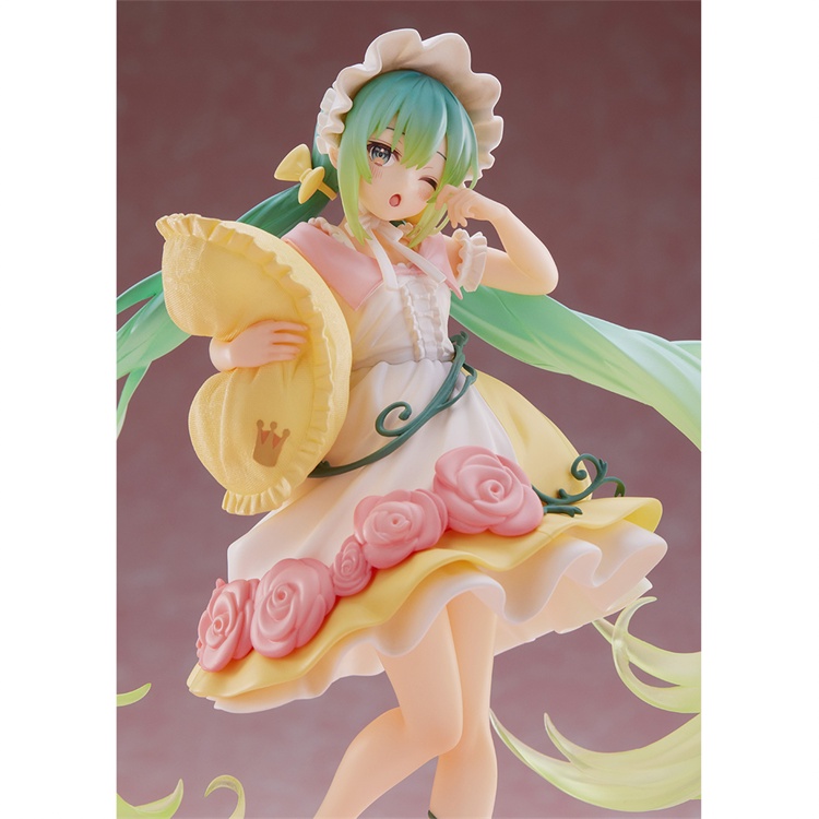 Mô hình nhân vật Hatsune Miku 18cm Sleeping Beauty chính hãng Taito trang trí bàn làm việc