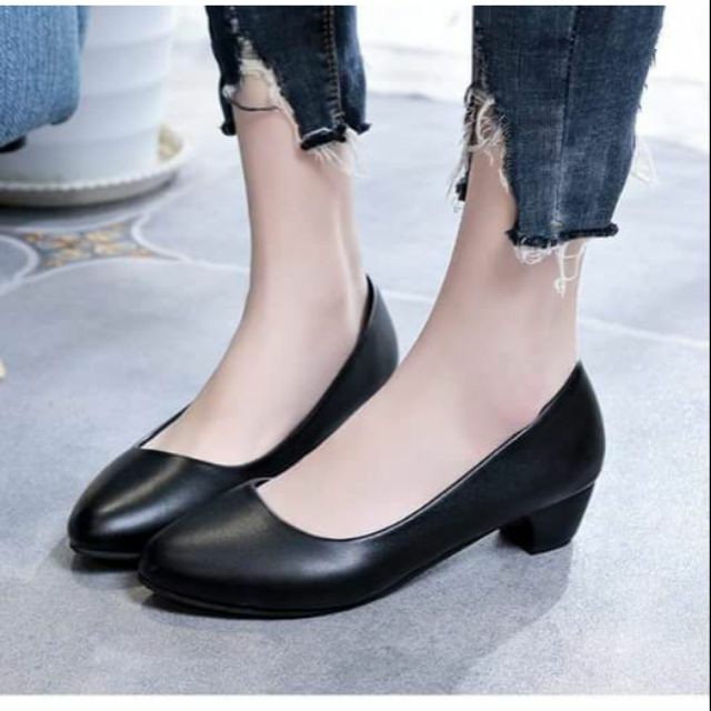 Giày cao gót size lớn big size 40 41 42 43 gót vuông 5phân size to