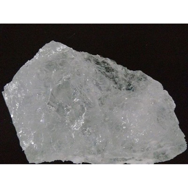 Phèn chua cục to nhỏ