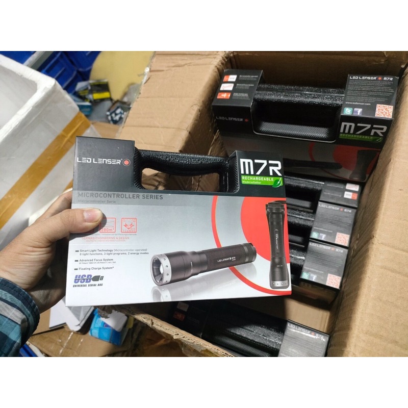 ĐÈN PIN SIÊU SÁNG LEDLENSER M7R