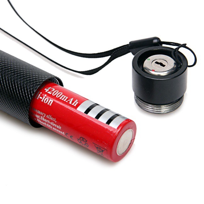Đèn Laser - lazer - bút laze tia xanh / đỏ cực sáng công suất lớn chiếu xa 3km Tặng kèm Pin sạc bao gồm bộ sạc