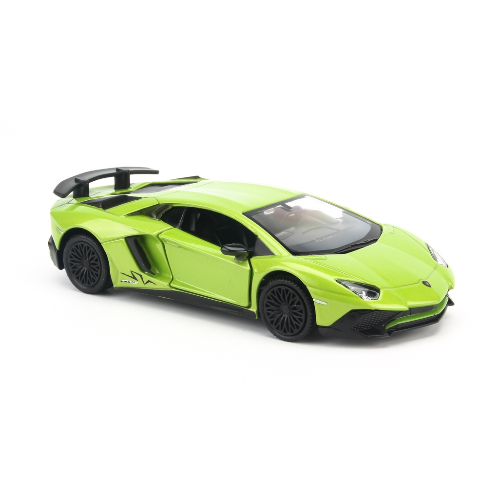Mô hình xe Lamborghini Aventador LP750-4 SV 1:36 UNI