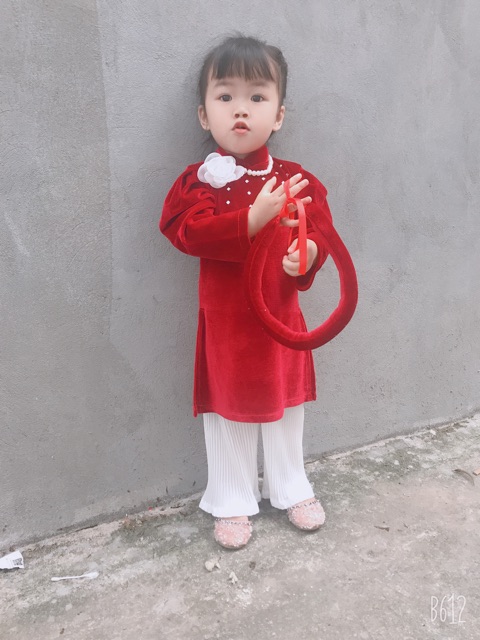 Cặp áo dài cách tân nhung cho bé trai và bé gái  9- 26kg có ảnh thật
