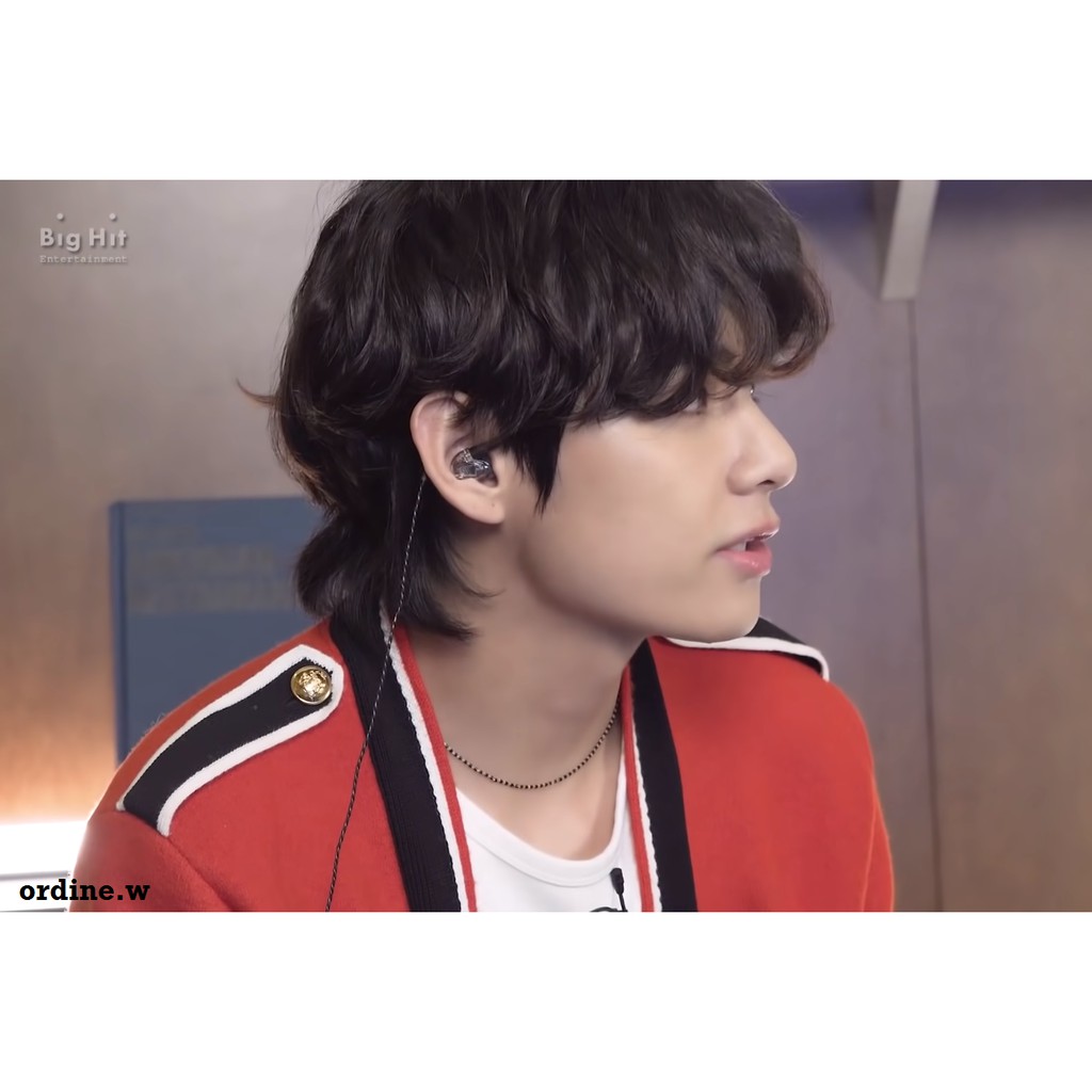 Sẵn_Áo cardigan kẻ viền BTS V, BLACKPINK Lisa | BigBuy360 - bigbuy360.vn