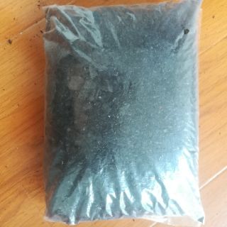 0.5 kg Than sinh học biochar giá thể trồng cấy size nhỏ