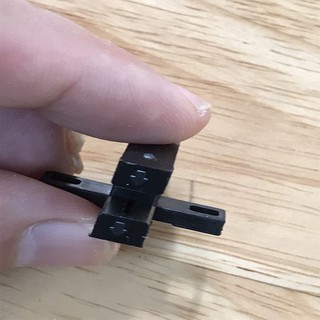 Cảm biến quang EE-SX672