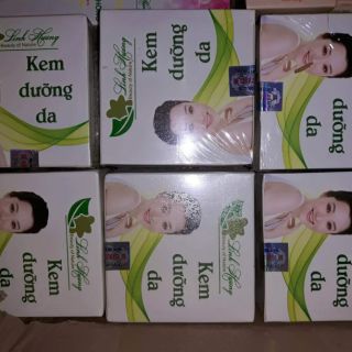Kem dưỡng da