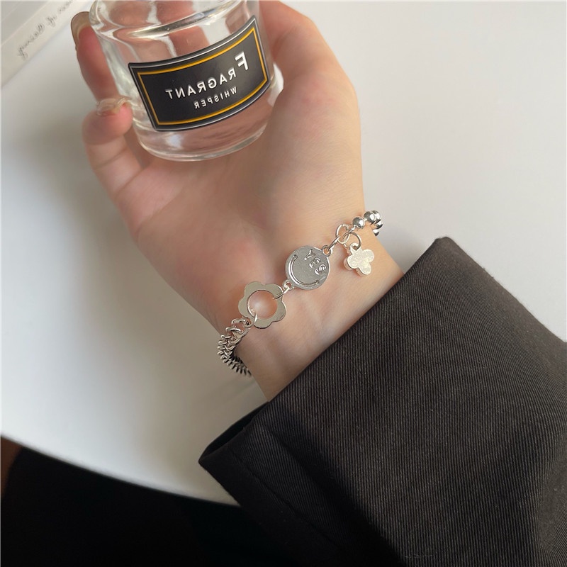 Vòng đeo tay thiết kế độc đáo phong cách Hàn Quốc cho nữ