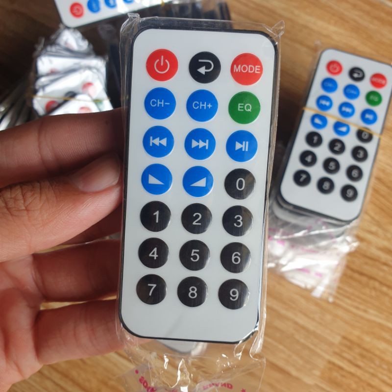 Điều khiển đa năng mini