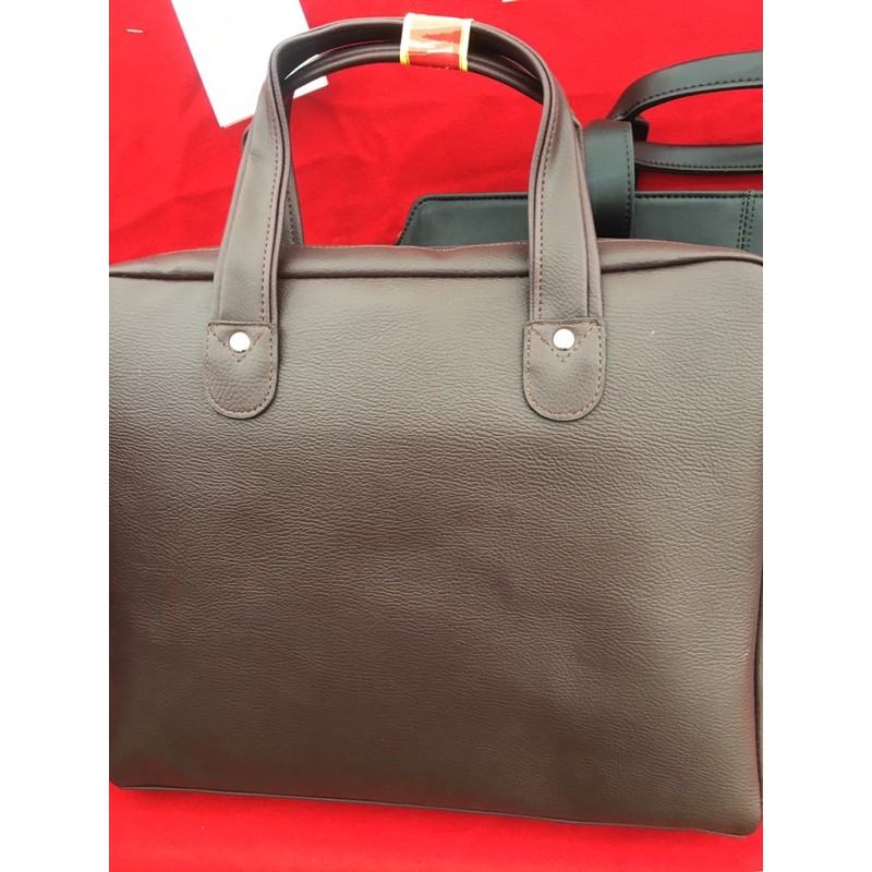 Cặp cán bộ C11940 chính hãng Ladoda | BigBuy360 - bigbuy360.vn