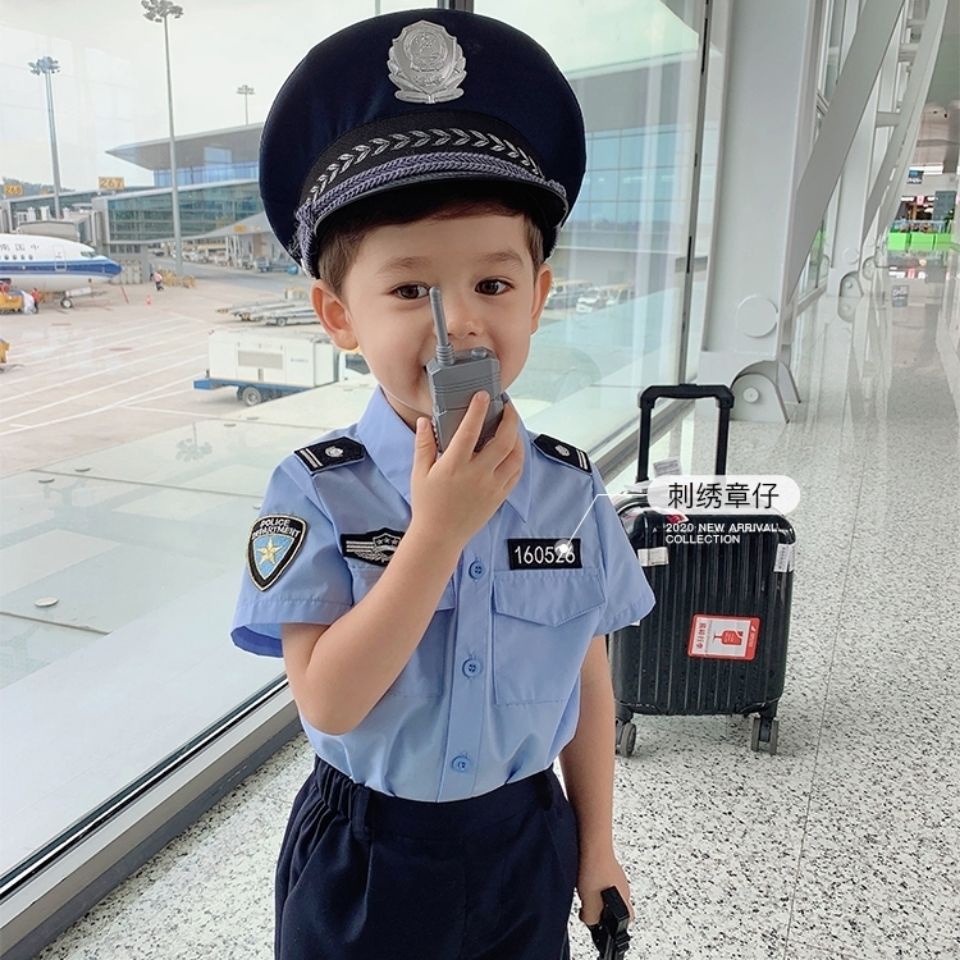 Bộ đồ hóa trang cảnh sát thiết kế dễ thương cho bé