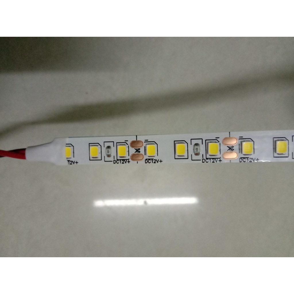 Led dán 5m 2835 12V dùng làm biển quảng cáo,tủ trưng bầy