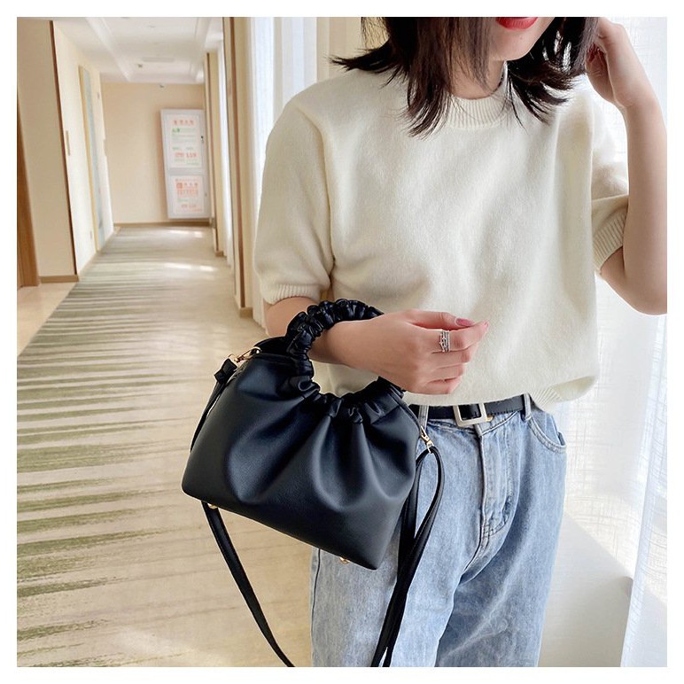Túi Xách XẾP TAY TRÒN TIỂU THƯ 6828 21cm Thời Trang Cá Tính
